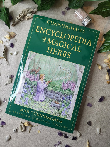 Cunninghams Magical Herbs with Crystal Chips and Flowers